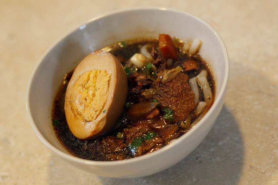 WEBPerry-snake22p-beef-noodle-soup
