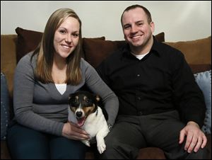 Jennifer Lambert and Ryan Bondy’s dog Simon, a 3-year-old Welsh corgi/fox terrier mix, has been diagnosed with epilepsy.