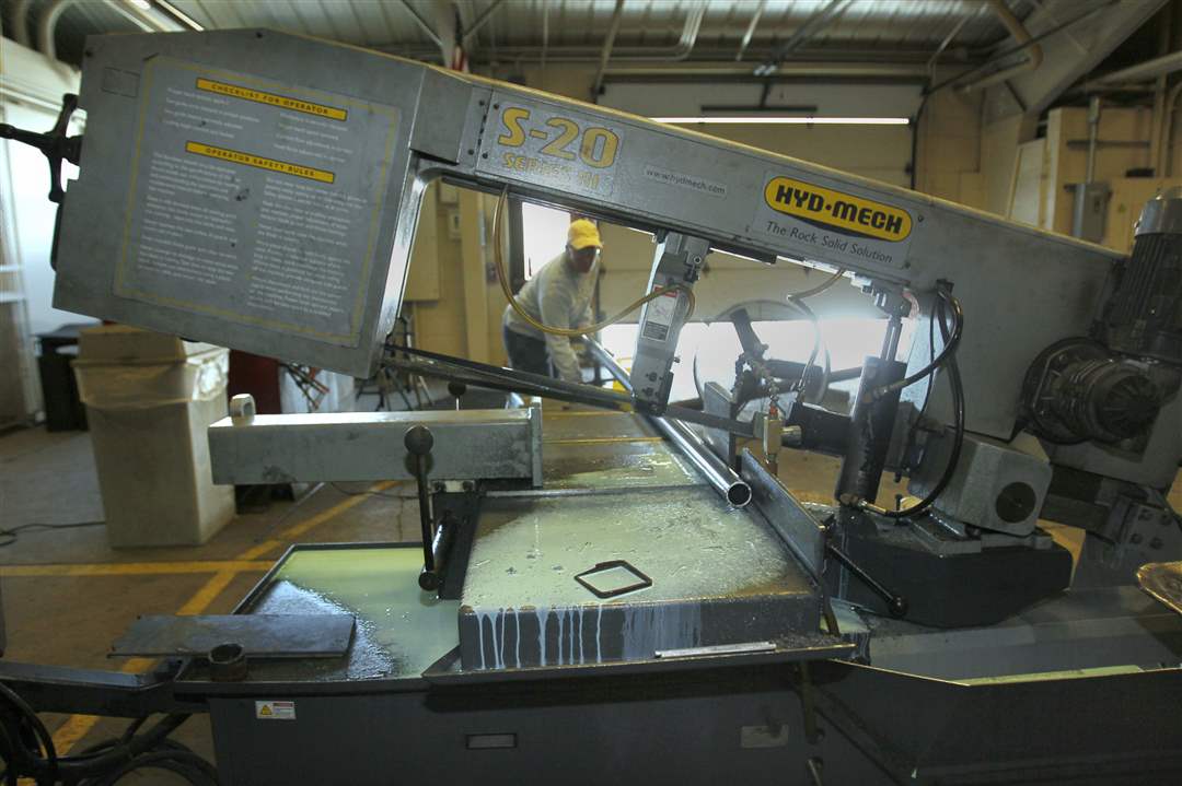 MAG-welding24p-band-saw