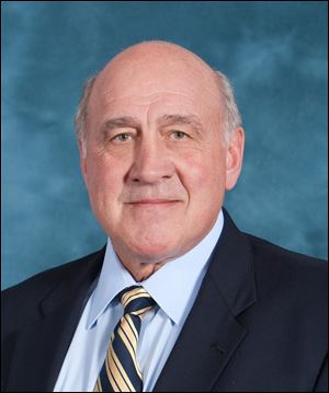 Greg Mattison, University of Michigan defensive coordinator, signed a three-year extension in 2013.
