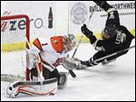  Bowling Green goalie Andrew Hammond posted a 10-15-3 record with a 2.47 goals-against average and .917 save percentage with the Falcons last season.