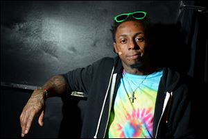 Recording artist Lil Wayne says he has had seizures for years.