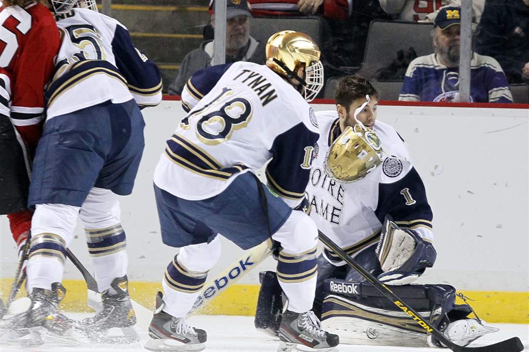 NCAA-hockey-Steven-Summerhays