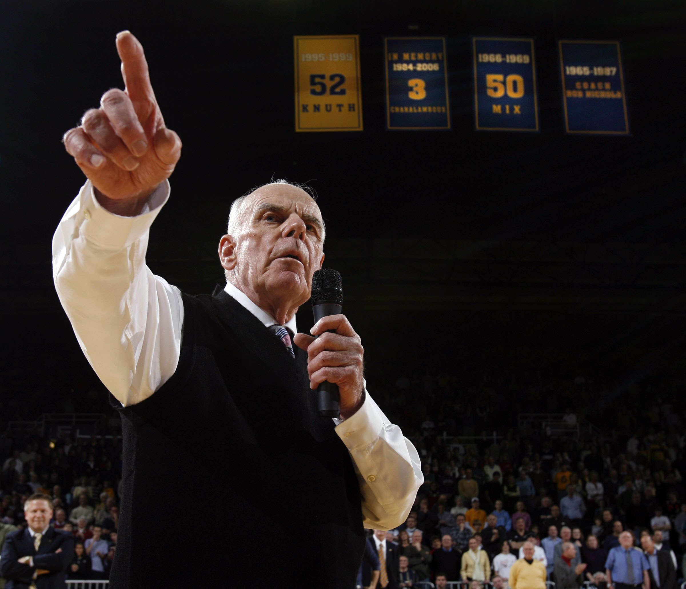 Former UT men's basketball coach Bob Nichols dies The Blade