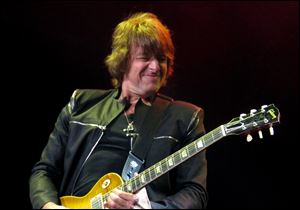 Bon Jovi guitarist Richie Sambora
