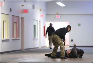 The University of Toledo Police Department is hosting active shooter training all week to instruct officers from UTPD and area police departments how to enter a building by themselves when a shooter is inside.