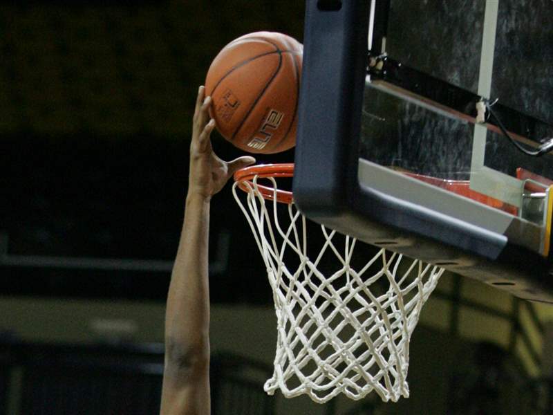 NCAA mulls shorter shot clock, starting basketball practice earlier in