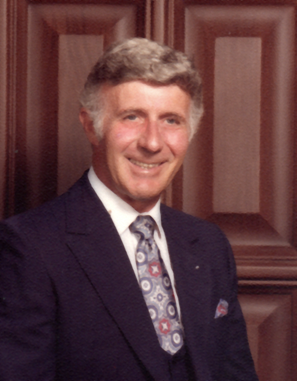 Richard J Gump 1929 2013 Retired Auto Dealer Honored