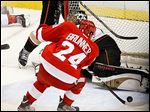  Damien Brunner’s game-winning goal past Anaheim goalie Jonas Hiller gave the Red Wings a 3-2 overtime win, plus momentum going into Game 5 today. The best-of-seven series is tied 2-2.