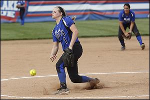 Springfield pitcher Bre Buck allowed just five hits in a victory over Southview. The Blue Devils are 20-3.