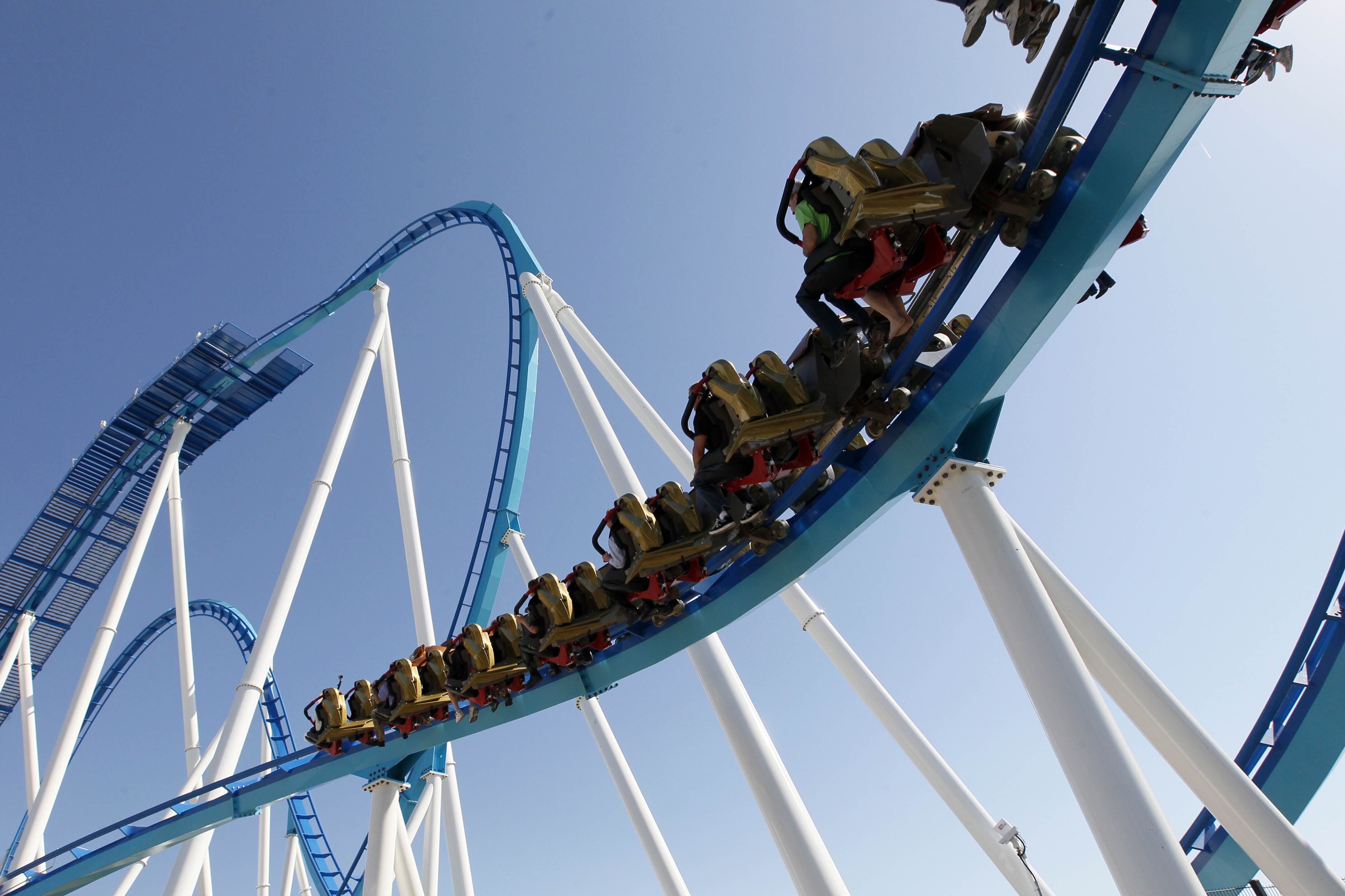 Riders test out Cedar Point's GateKeeper The Blade
