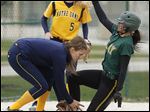  Clay’s Honnah Susor steals third base as Notre Dame’s Nikki Wilkins awaits the throw. Susor, a junior, leads the Eagles with a .603 batting average. Clay is 21-2 overall and 11-1 in the TRAC.