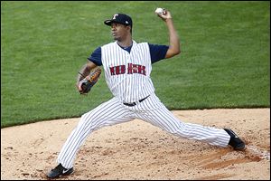 Toledo's Ramon Garcia pitches during the top of the second inning against the Syracuse Chiefs. 