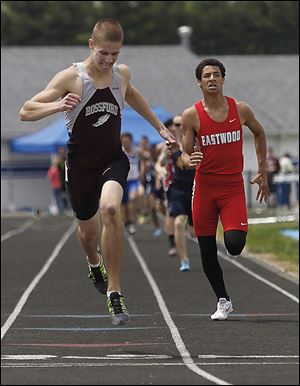 Rossford’s Ryan Clay defended his title in the 800-meter run with a time of 1:57.87.