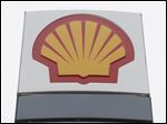  The Coast Guard will kick off hearings today on how a Royal Dutch Shell PLC drill barge used for Arctic Ocean exploratory drilling ended up aground off a remote Alaska island.