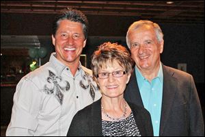 The Denker Family (Brett, Diana, Rollie) at the True Blue To Do gala.