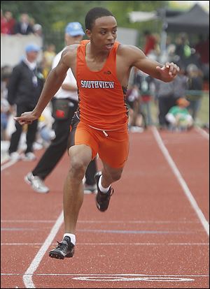 Southview's Malcolm Johnson qualifies for today's 100 meter finals. He also made the finals in the 200 meters.
