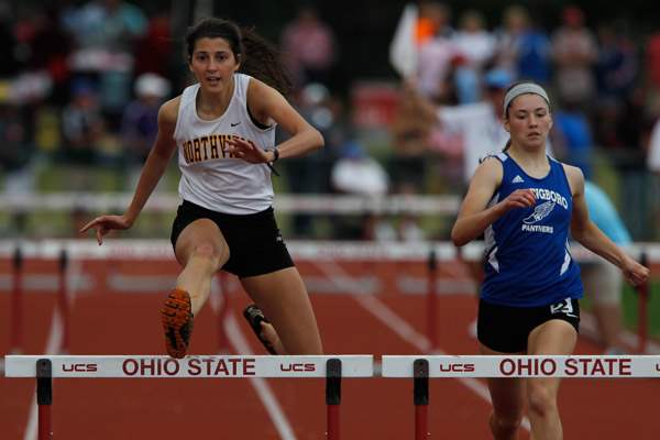 Northview-s-Janelle-Noe-competes-in-the-300-meter-hurdles