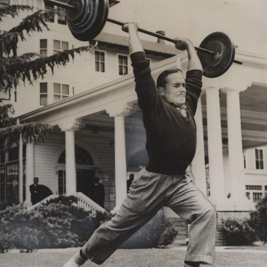 stranahan-lifting-weights
