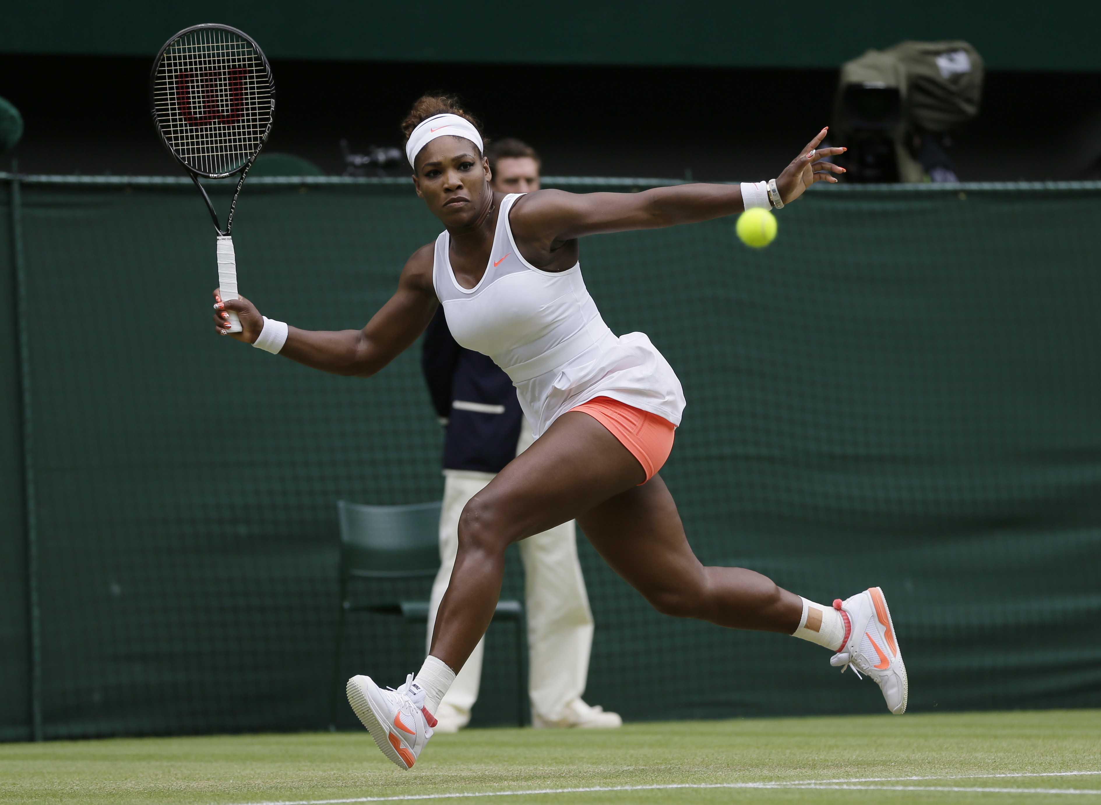 Williams loses to Lisicki in Wimbledon 4th round - The Blade3779 x 2766