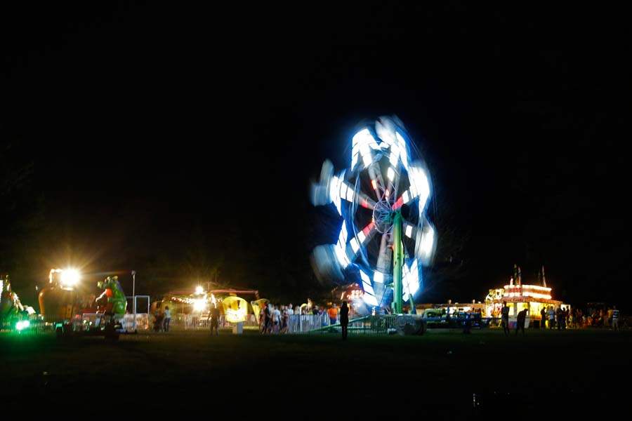 perryfireworks04p-carnival-lights
