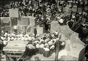 Some 5,000 Masons dedicated the Perry monument cornerstone during a July 4, 1913, ceremony.