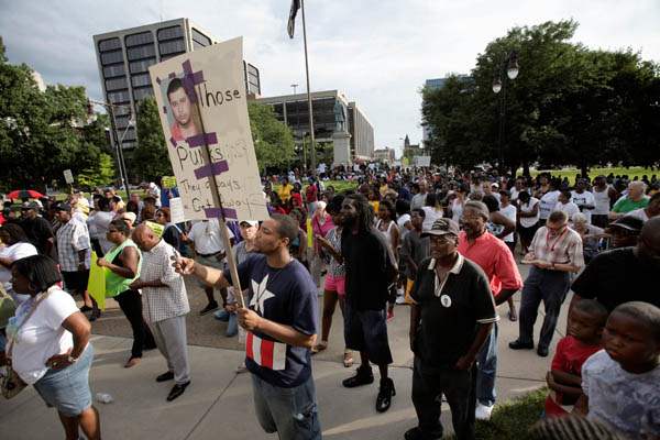 Hundreds-of-people-attend-a-rally-for-Trayvon-Martin-July-2