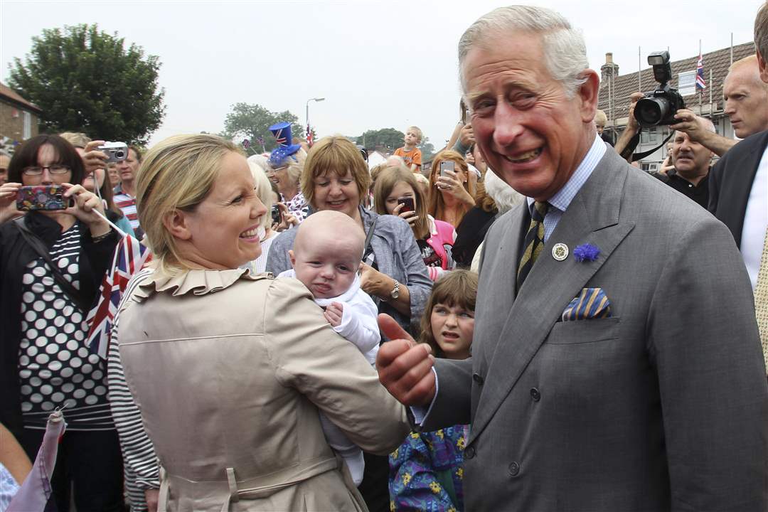 Britain-Royal-Baby-12