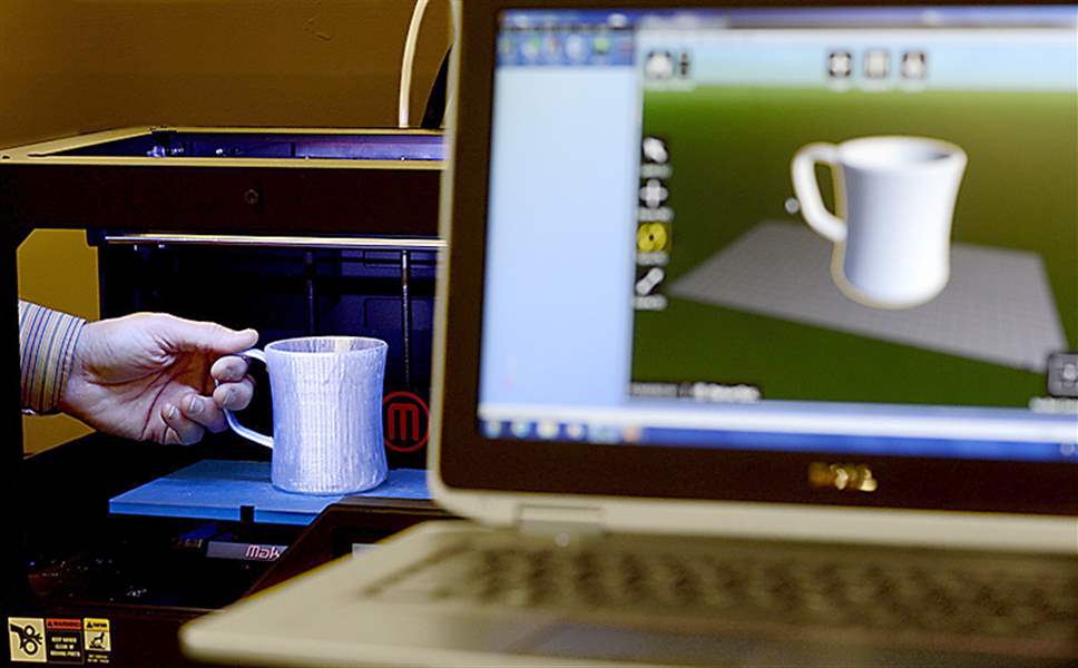 3-D-printer-coffee-mug-Hallmark