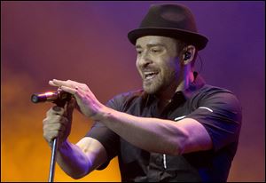 Justin Timberlake and fellow lead nominees Macklemore & Ryan Lewis are scheduled to perform, but that's just the start tonight at the Barclays Center, where the show kicks off at 9 p.m.