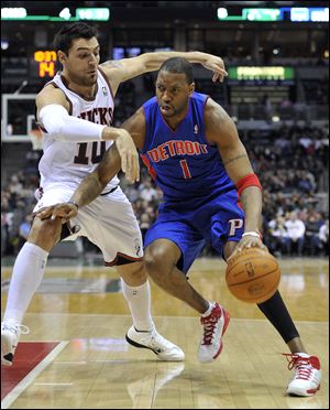 Tracy McGrady played for the Toronto Raptors, Orlando Magic, Houston Rockets, New York Knicks, Detroit Pistons, Atlanta Hawks and the Spurs during his 16-year NBA career.