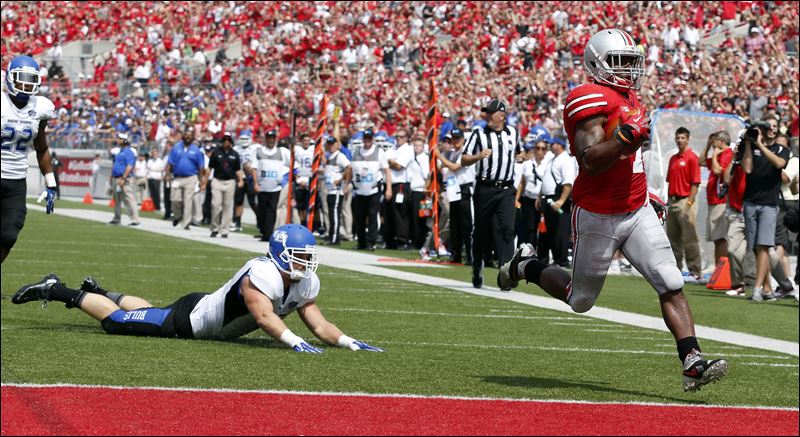 Ohio-State-halfback-Jordan-Hall-7-scores-a.jpg