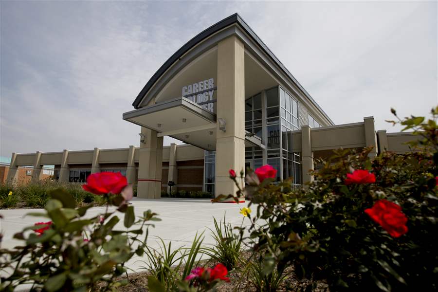 Monroe technology center opens doors, opportunities The Blade