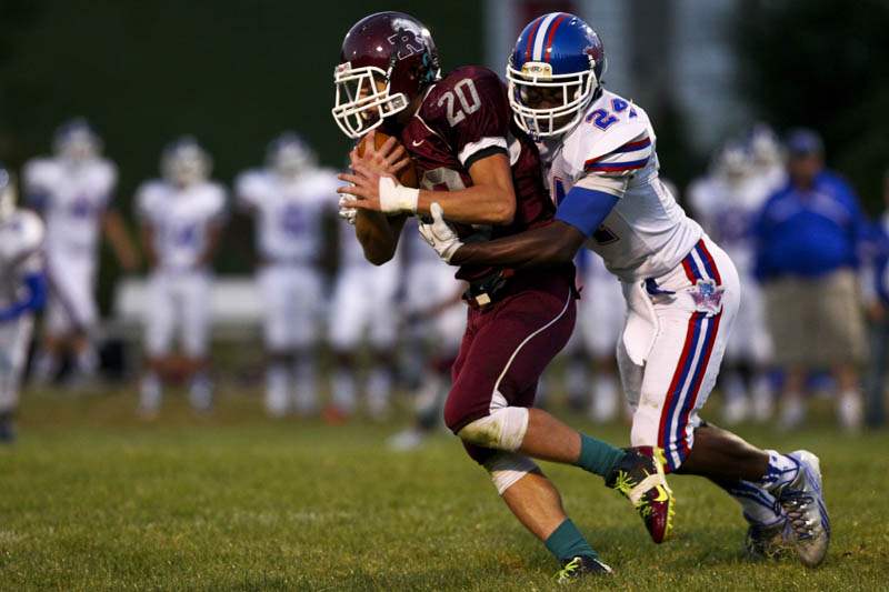Springfield-Rossford-tackle