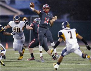 Central Catholic quarterback DeShone Kizer’s 79-yard TD pass in the third quarter made the difference against Whitmer. Kizer completed 10 of 22 passes for 185 yards and three TDs.