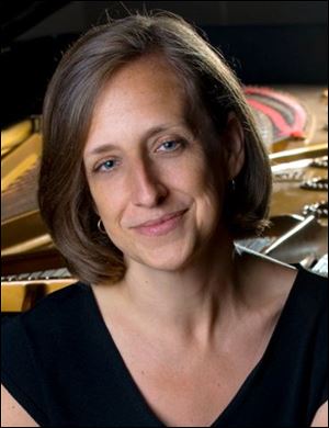 Jill Dawe will open the Dorothy MacKenzie Price Piano Series at the University of Toledo with a weekend residency on Oct. 12-13.