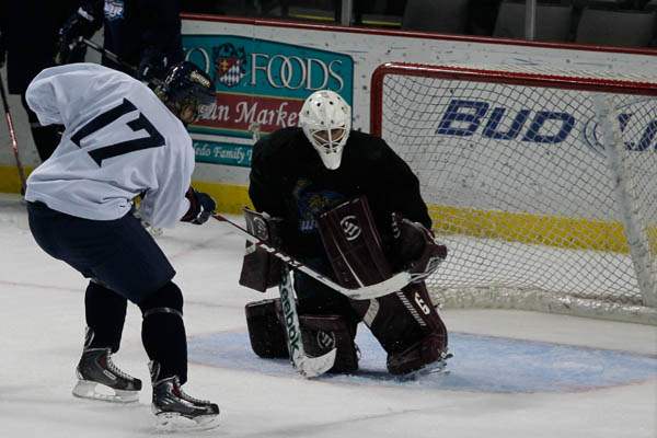 Walleye-captain-Kyle-Rogers-and-goalie-Brooks-Ostergard