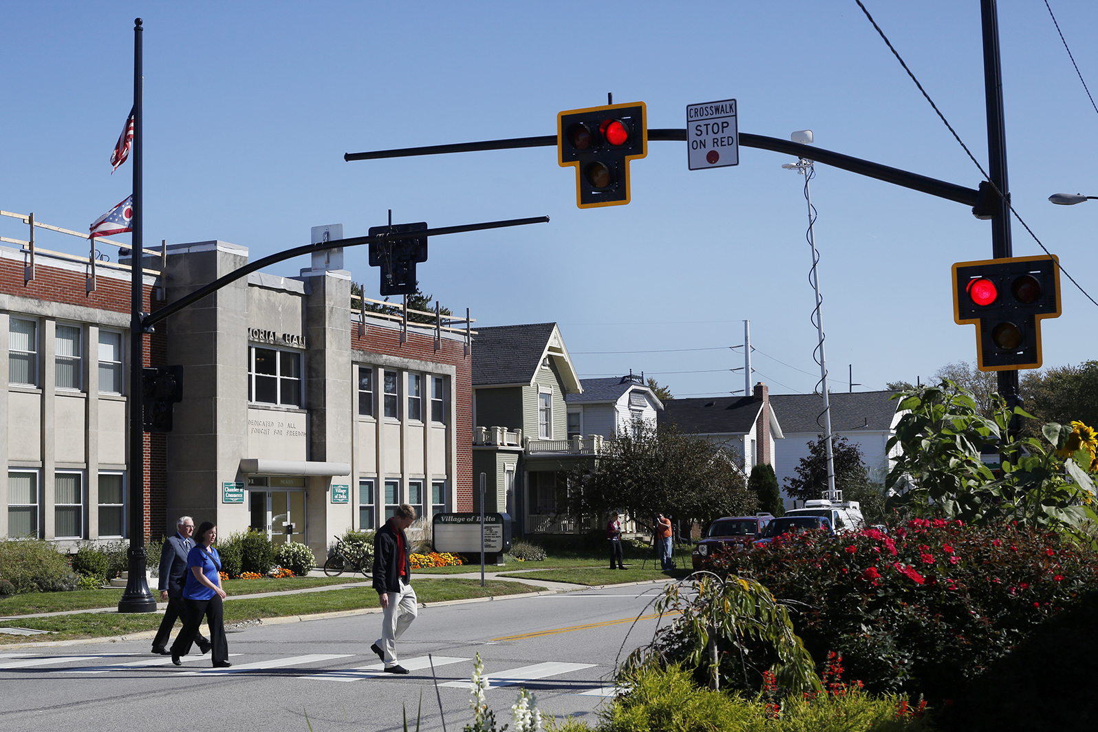 Delta’s new crosswalk signal a unique design for the region The Blade
