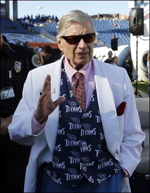 Tennessee Titans owner K.S. 