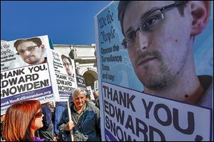 Demonstrators in front of the U.S. Capitol over the weekend rallied for Congress to investigate the National Security Agency's surveillance programs.