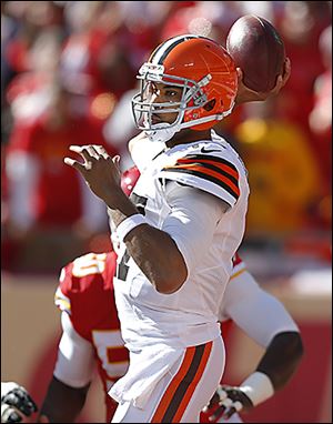 The Browns’ Jason Campbell was 22 of 36 for 293 yards in a loss to Kansas City on Sunday.