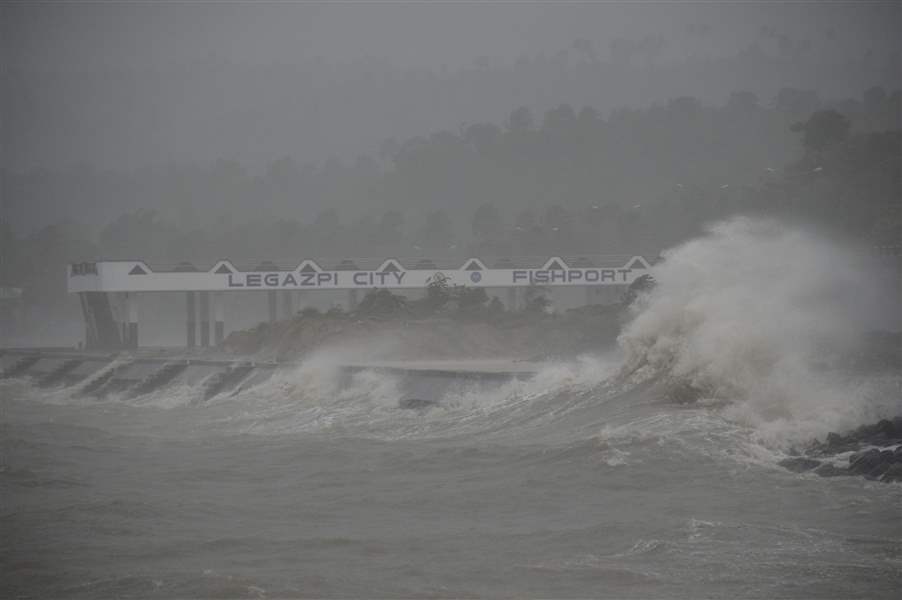 Philippines-Typhoon-2