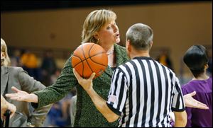 University of Toledo head coach Tricia Cullop argues a call during the second half.
