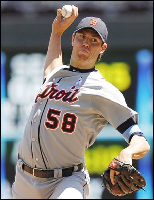 Doug Fister, 29, was 14-9 with a 3.67 ERA last season for the Tigers. He was 32-20 in two-plus seasons with Detroit.