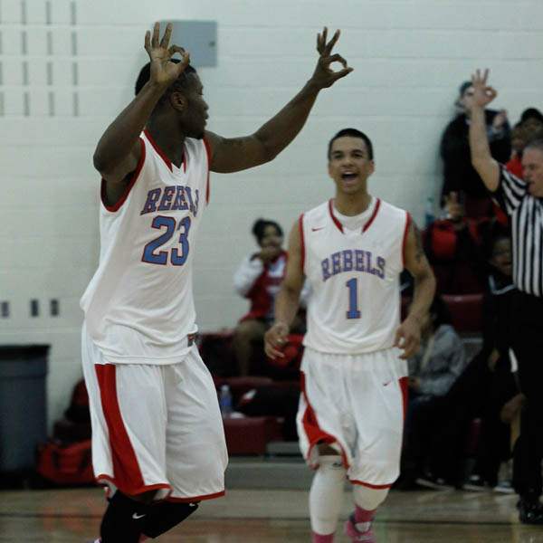 Bowsher-s-Nate-Allen-signals-3-for-his-3-pointer