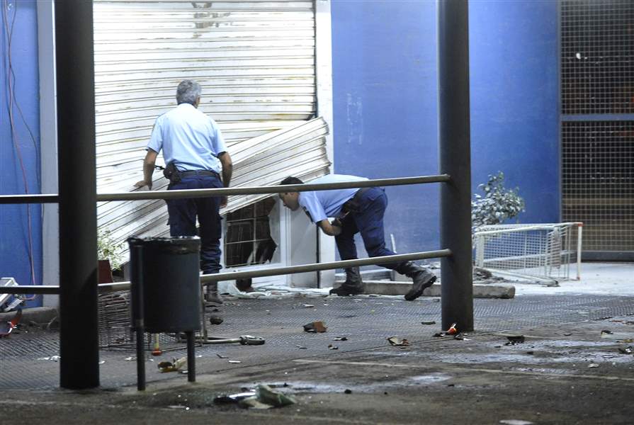 Argentina-Police-Looting
