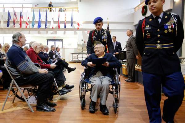 Charles-Malachosky-is-one-of-six-Ohio-veterans-who