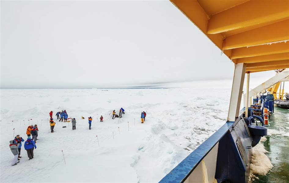 Antarctica-Icebound-Ship