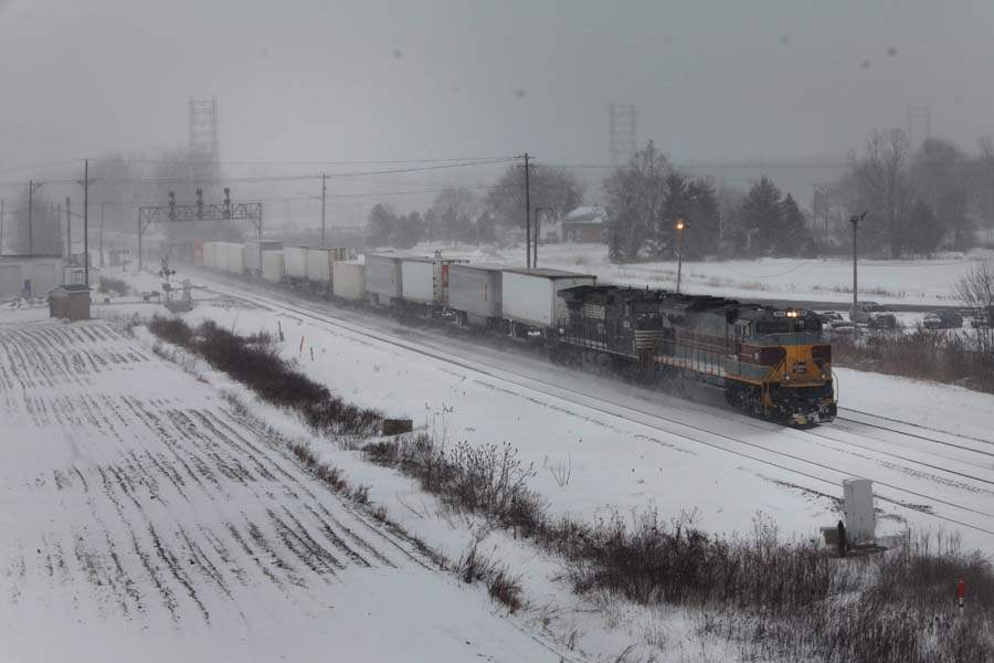 CTY-Snowstorm02p-train