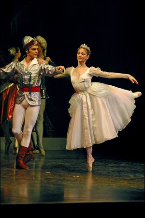 A scene from Moscow Festival Ballet’s ‘Cinderella.’
